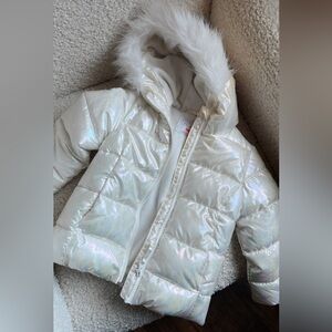 Toddler iridescent white hooded puffer jacket 2t